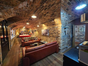 The Armoury: Stylish WW1 Bunker